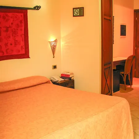 Hotel Il Faro Della Guitgia Tommasino