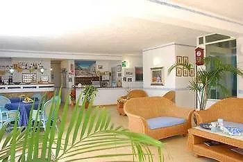 Il Faro Della Guitgia Tommasino Hotel