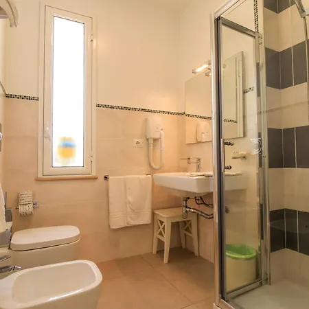 Il Faro Della Guitgia Tommasino Otel Lampedusa