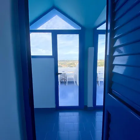 Il Faro Della Guitgia Tommasino Otel